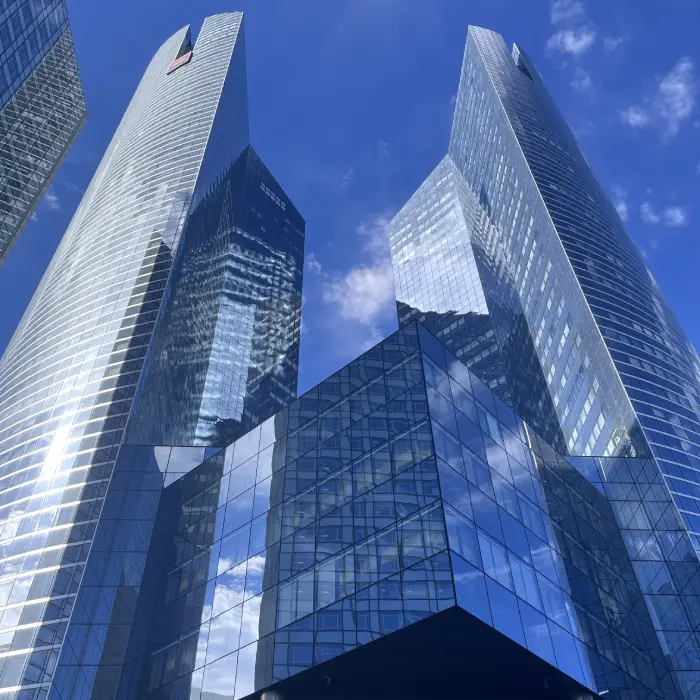Tours Alicante et Chassagne dans le quartier de Paris La Défense, 92.